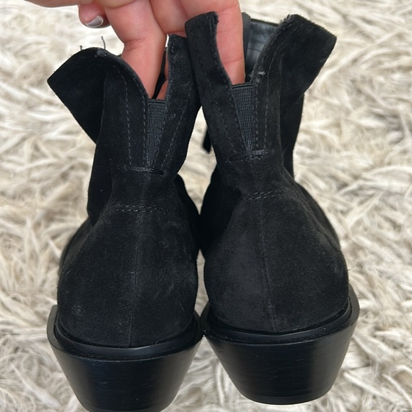 NWOB Franco Sarto A-Yeni Black Suede Stacked Heel Ankle Boots $170 size 6 - Picture 12 of 13